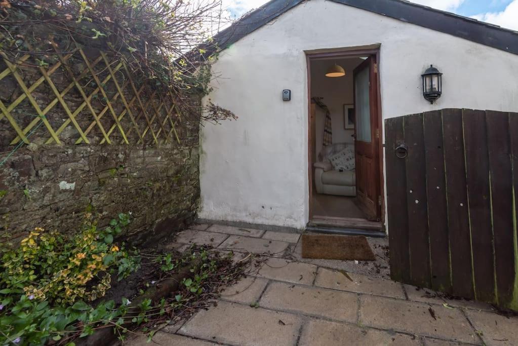 Coastal Cottage 'The Garden Cottage ' Hartland Luaran gambar
